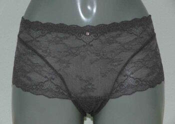 Eva Grace Roze Short