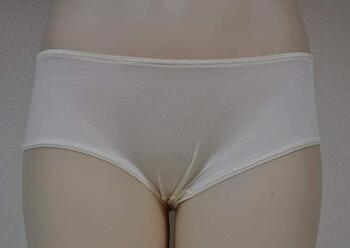 Eva Silk Ivoor Short