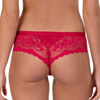 Lisca Evelyn Rood Brazilian