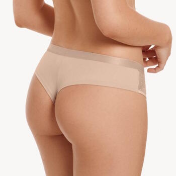 Lisca Ivonne Powder Brazilian