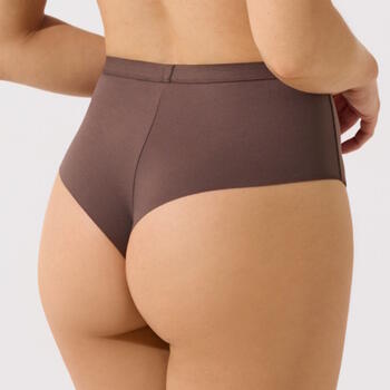 Lisca Maya Bruin String