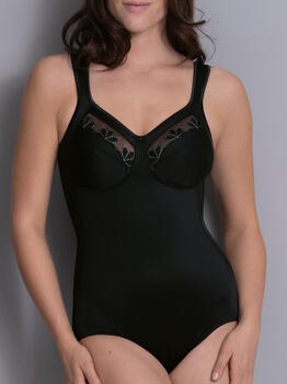 Anita Sophia Zwart Body