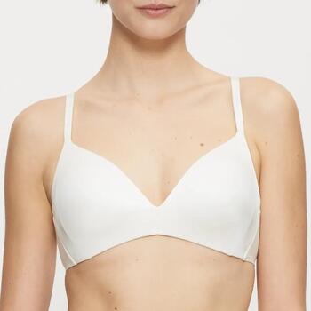 Triumph Body Make-Up Illusion Soft Touch Ivoor Wireless bh