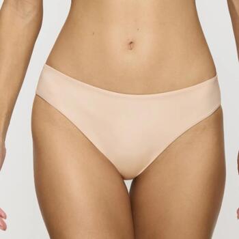 Triumph Body Make-Up Illusion Essentials Powder Slip