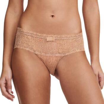 Chantelle Day to Night Bruin Short