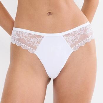 Triumph Comfort Allure Wit String