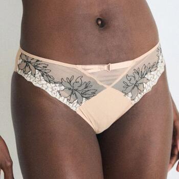 Chantelle Spice Powder Slip