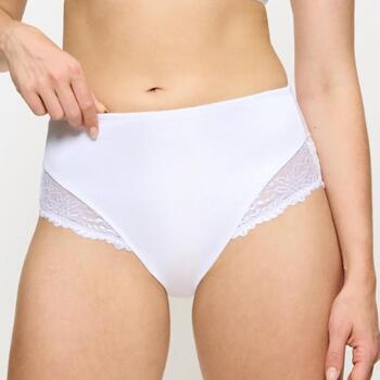 Triumph Ladyform Soft Maxi White