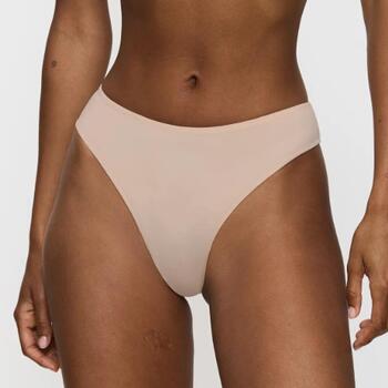 Triumph Pure Micro Tai Cameo Beige
