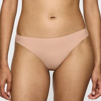 Triumph Smart Invisible String Neutral Beige