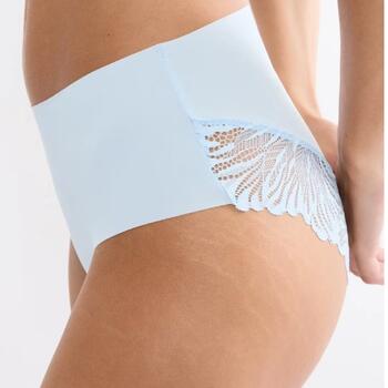 Triumph Pretty Micro Maxi Light Blue
