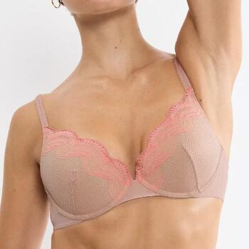 Triumph Comfort Glam WHU Desert Sand