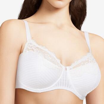 Chantelle Marilyn Covering Foam Bra Wit