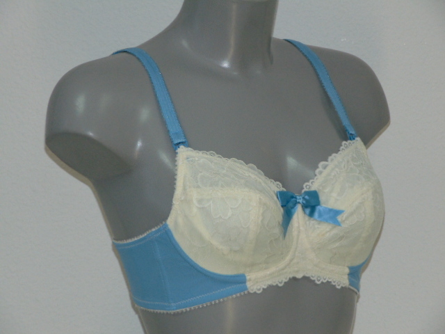 Cake Maternity Sherbet blauw voedings bh
