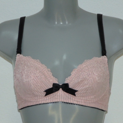 Cake Maternity Coconut Ice roze voedings bh