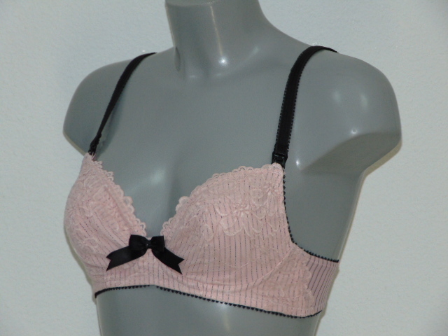 Cake Maternity Coconut Ice roze voedings bh