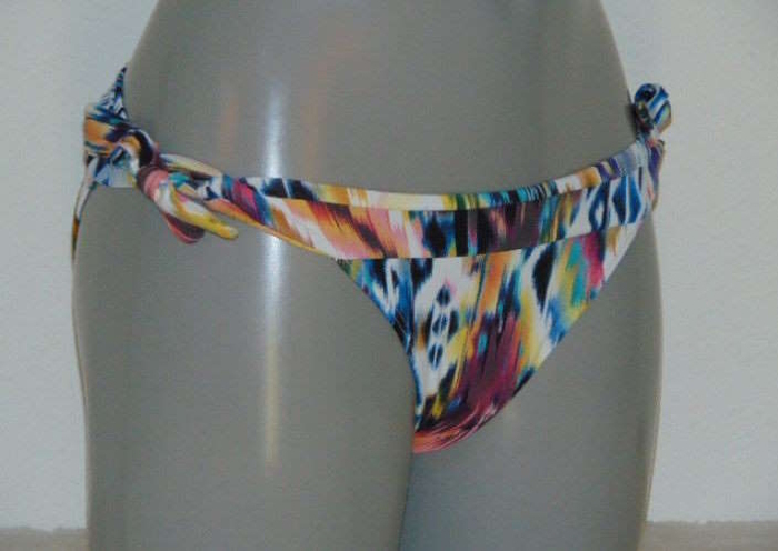 Royal Lounge Lingerie Playa wit bikini broekje