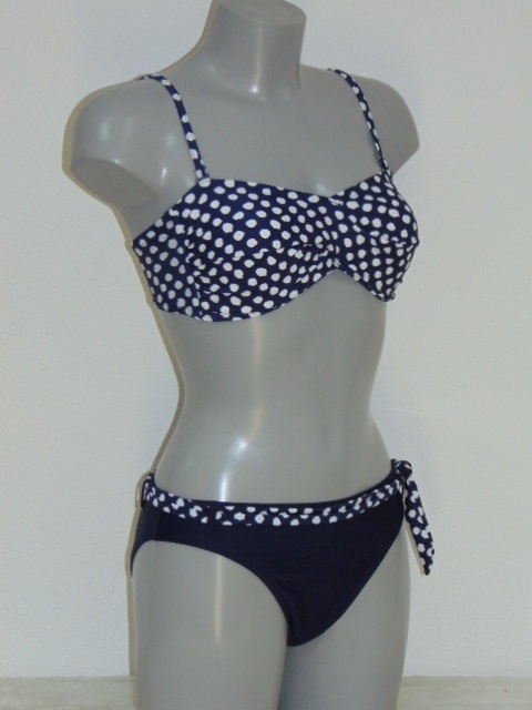 Nickey Nobel Clauds marine blauw/wit bikini set