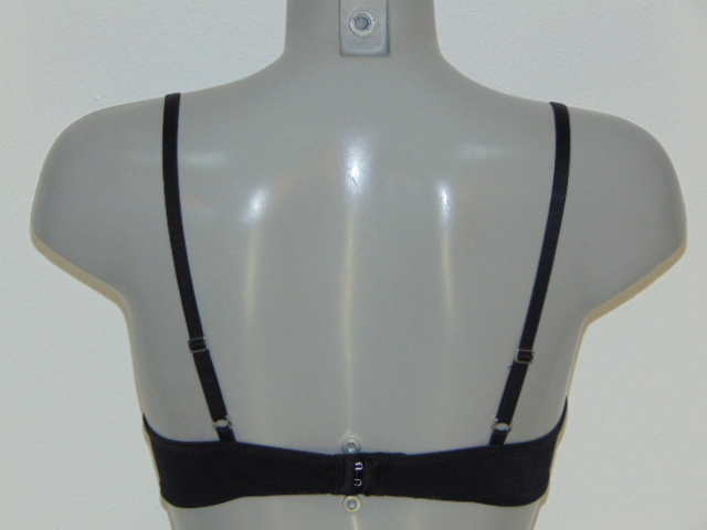 Sapph Fabulous zwart voorgevormde bh