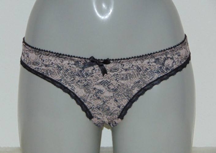 Cybéle camo print string