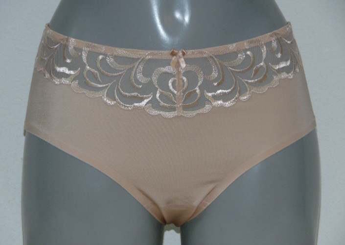 Triumph Modern Finesse powder slip