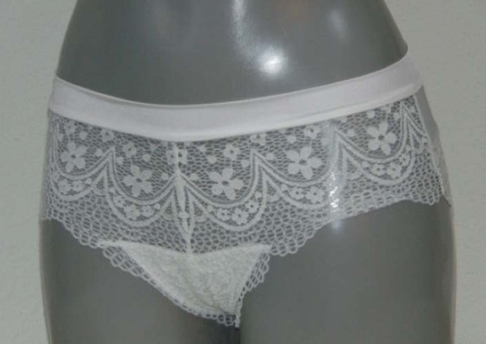 Missya Teena crème short