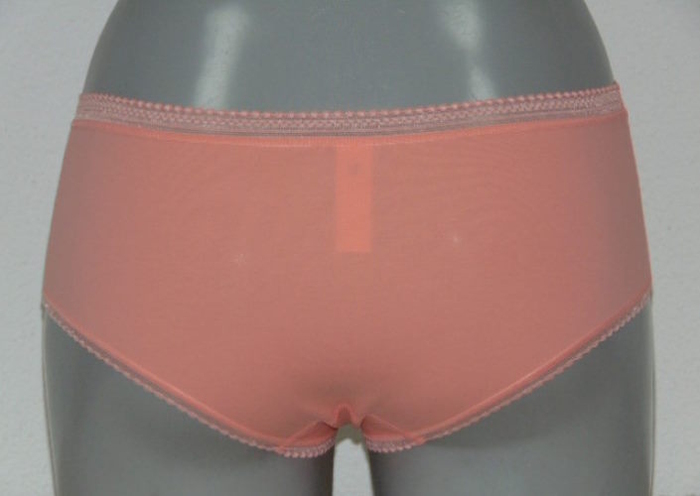 Eva Piazzo zalm roze short