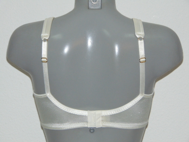 Eva Satin ivoor wireless bh