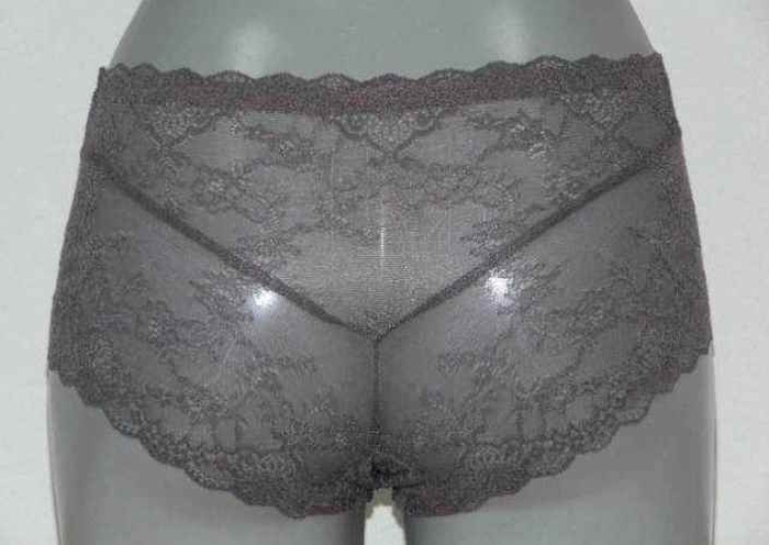 Eva Grace roze short