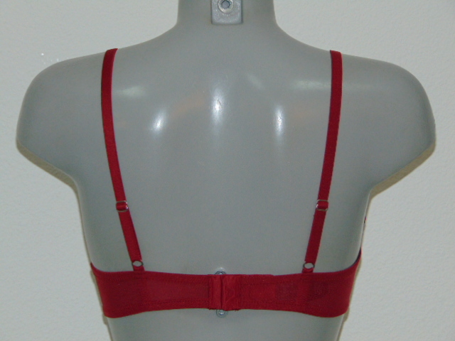 Armani Dames Seduction rood push up bh