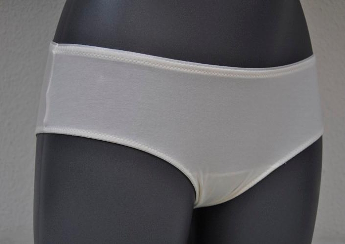 Eva Silky Nadine ivoor short