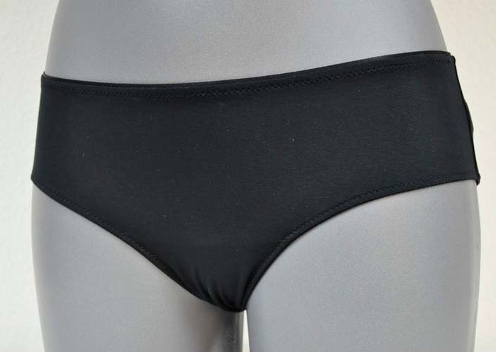 Eva Silky Nadine zwart short