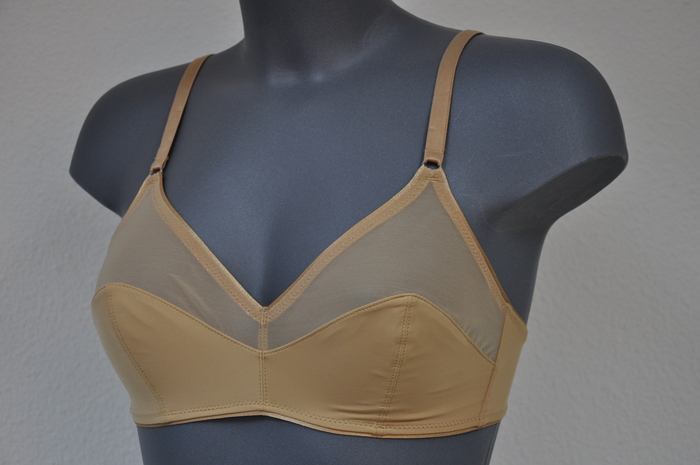 Eva Feminale powder wireless bh