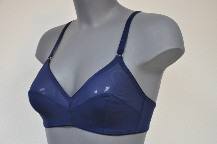 Eva Feminale marine blauw wireless bh