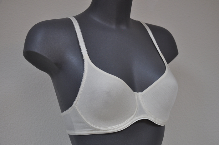 Eva Silk ivoor niet voorgevormde bh