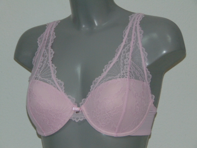 Armani Dames Heavenly Pink pastel roze push up bh