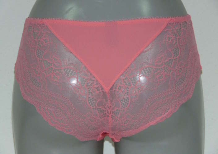 Elbrina Embroid roze short