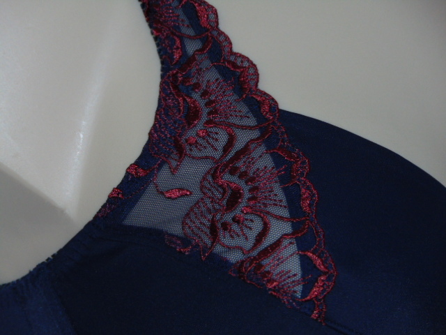 Elbrina Helen marine blauw/rood niet voorgevormde bh