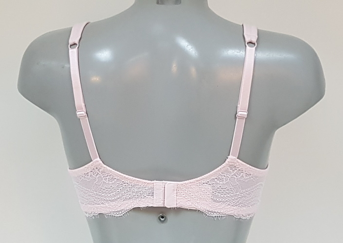Elbrina Embroid pastel roze voorgevormde bh