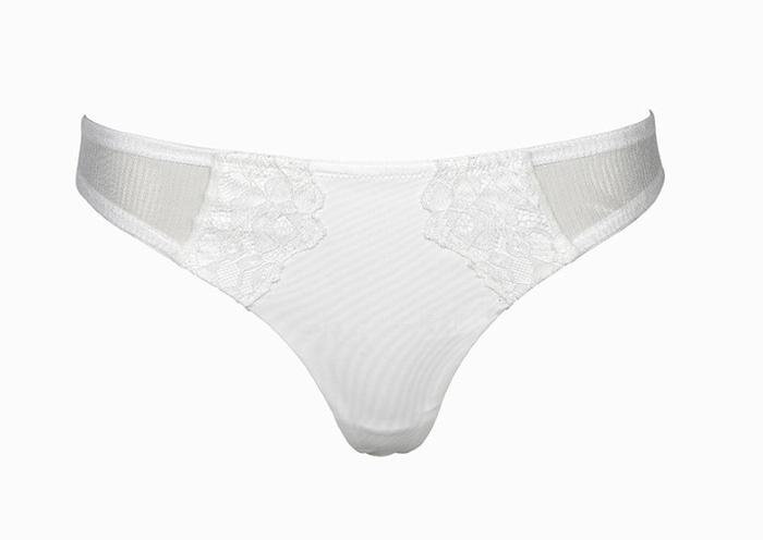 After Eden D-Cup & Up LOÏS off white string