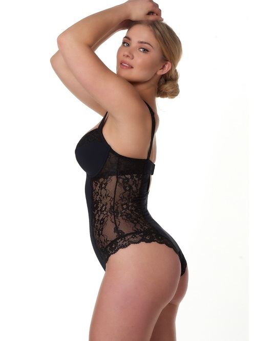 After Eden D-Cup & Up Mila zwart body