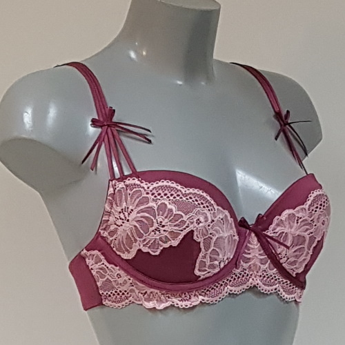 Sapph Rose Bertin roze voorgevormde bh