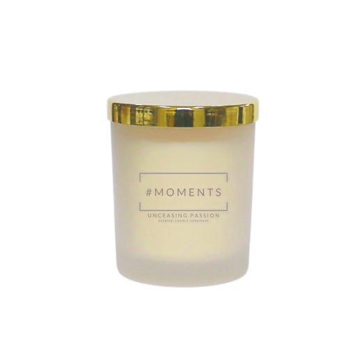 Moments Unceasing Passion goud geurkaars