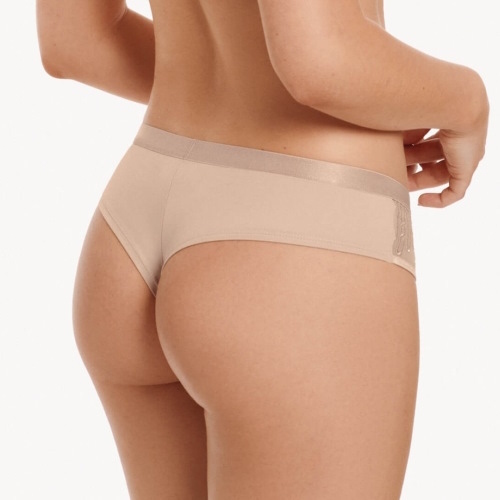 Lisca Ivonne powder brazilian