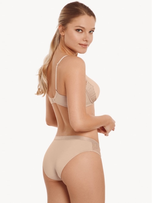 Lisca Ivonne powder niet voorgevormde bh