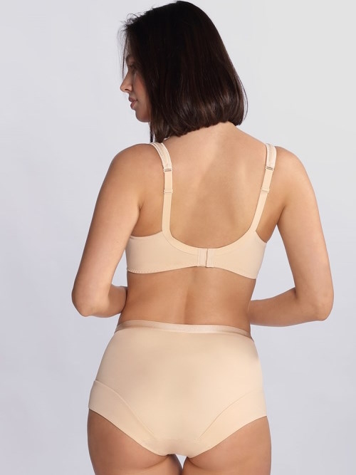 Lisca Gina powder wireless bh