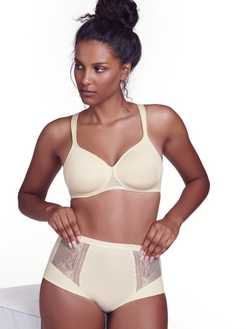 Lisca Gina ivoor high brief