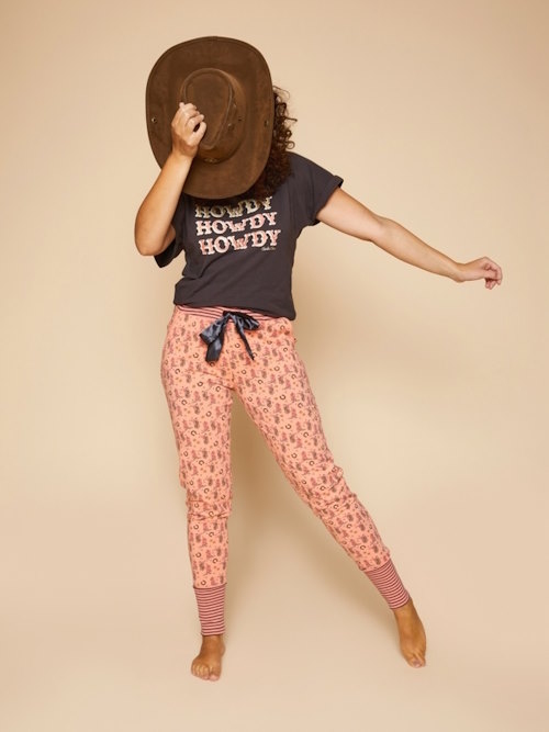Charlie Choe T- Howdy bruin slaapshirt