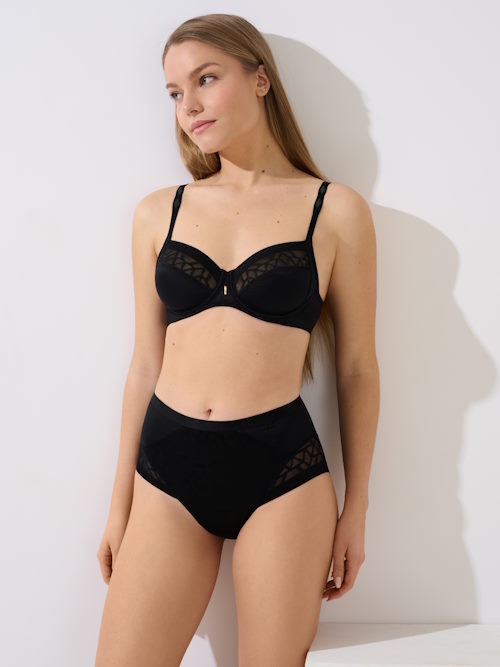 Lisca Opal zwart high brief