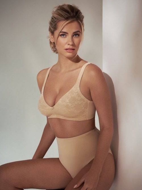 Lisca Jane powder wireless bh
